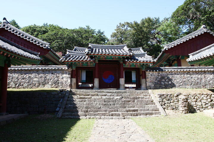 완도 묘당도 이충무공 유적_내삼문 (촬영년도 : 2015년)