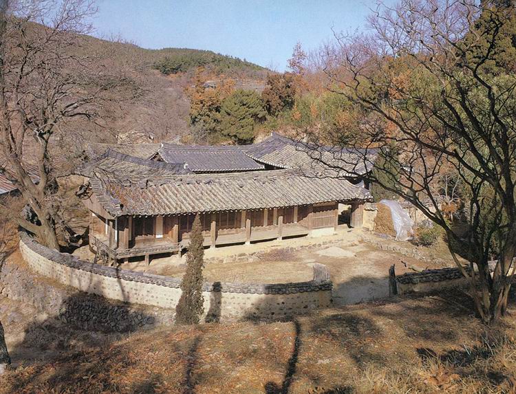 양동이향정전경