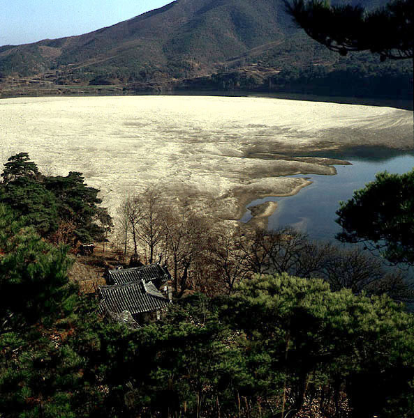 옥연정사주변