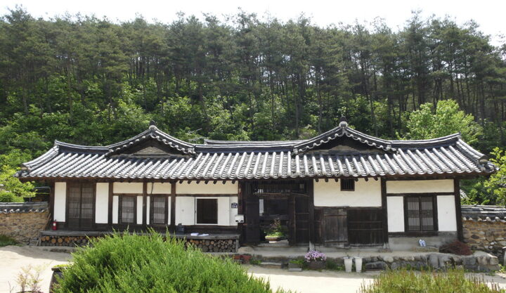본채
