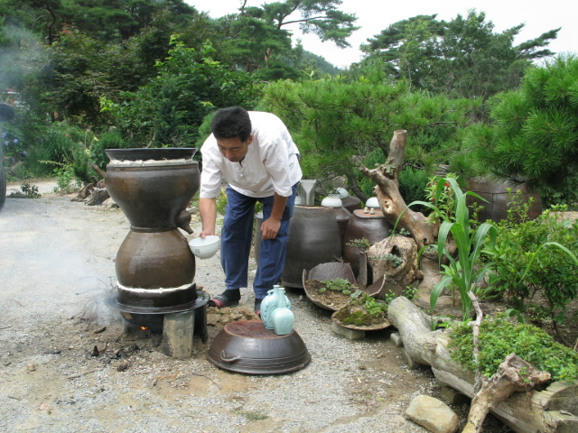 송로주 내리는 장면
