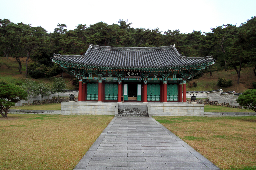 포충사