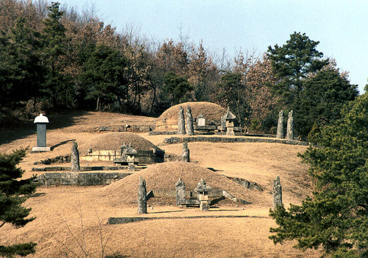 음성 권근 삼대 묘소 및 신도비