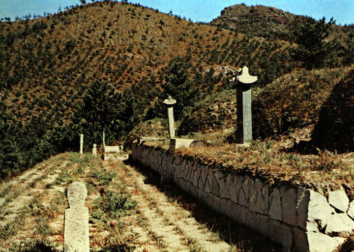 강진염걸장군묘소