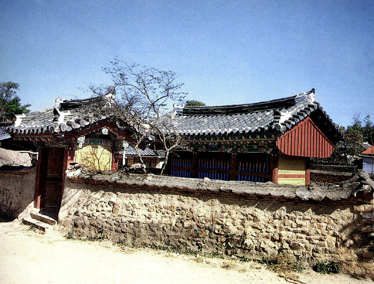 영암삼충각전경