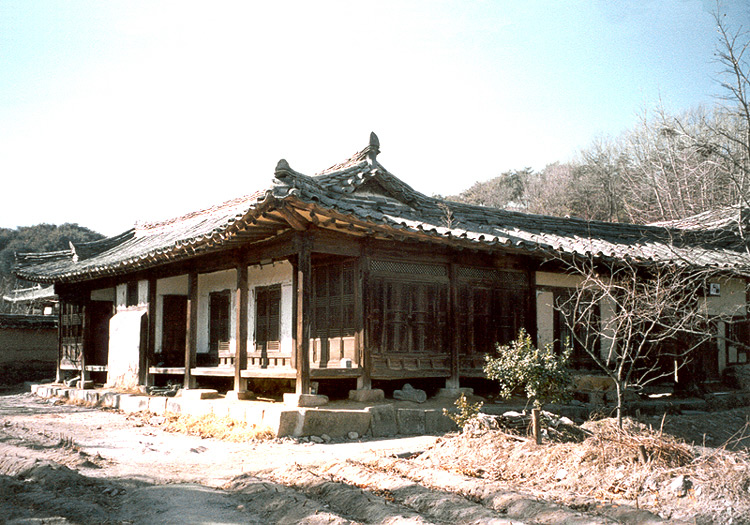 해저김건영가옥근경