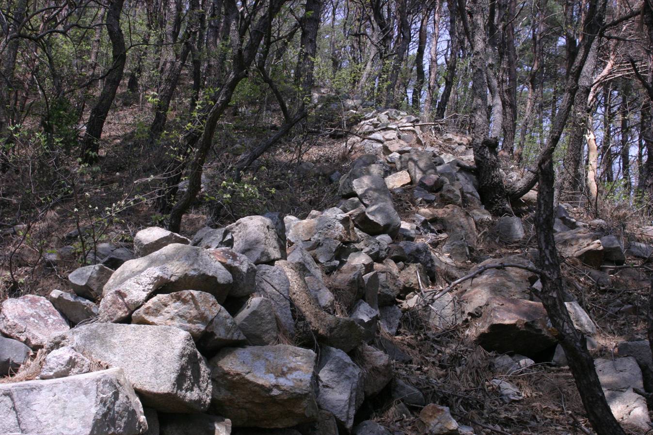 우불산성