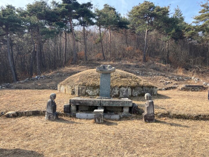 함양 양희 묘역