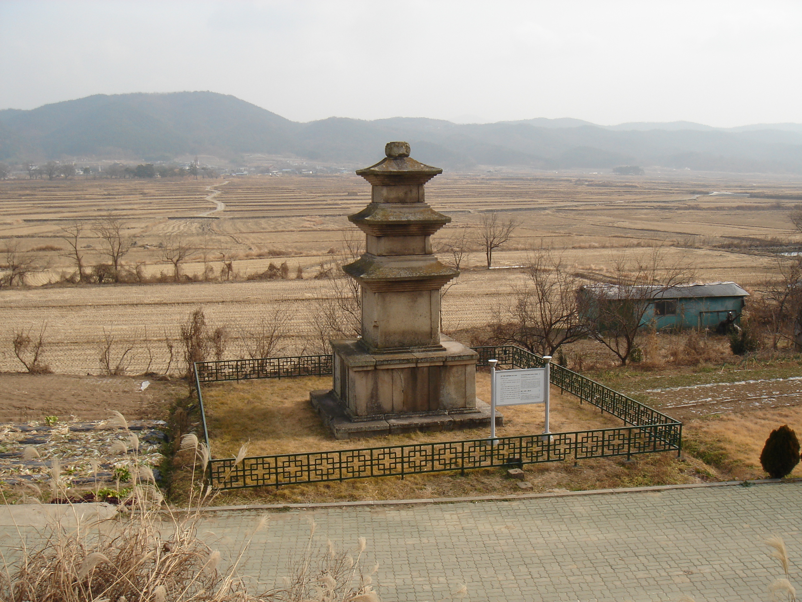 경주 황복사지 삼층석탑_전경_건축_2007년(출처 : 국립문화재연구소)