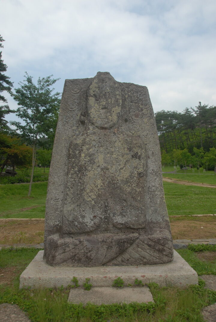 화순운주사광배석불좌상