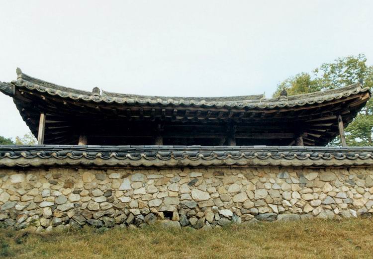 삼귀정
