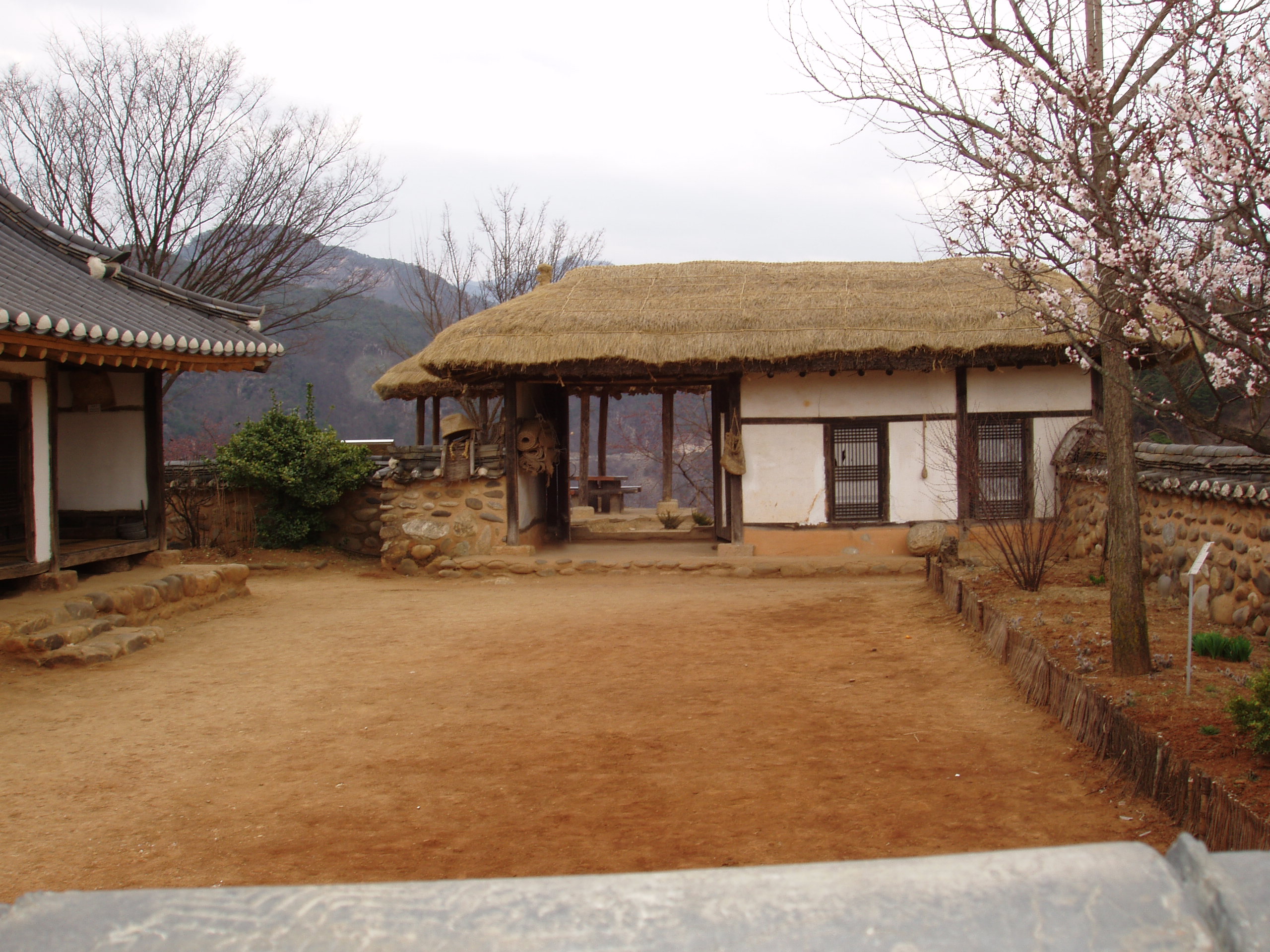 황석리 고가(제천시)