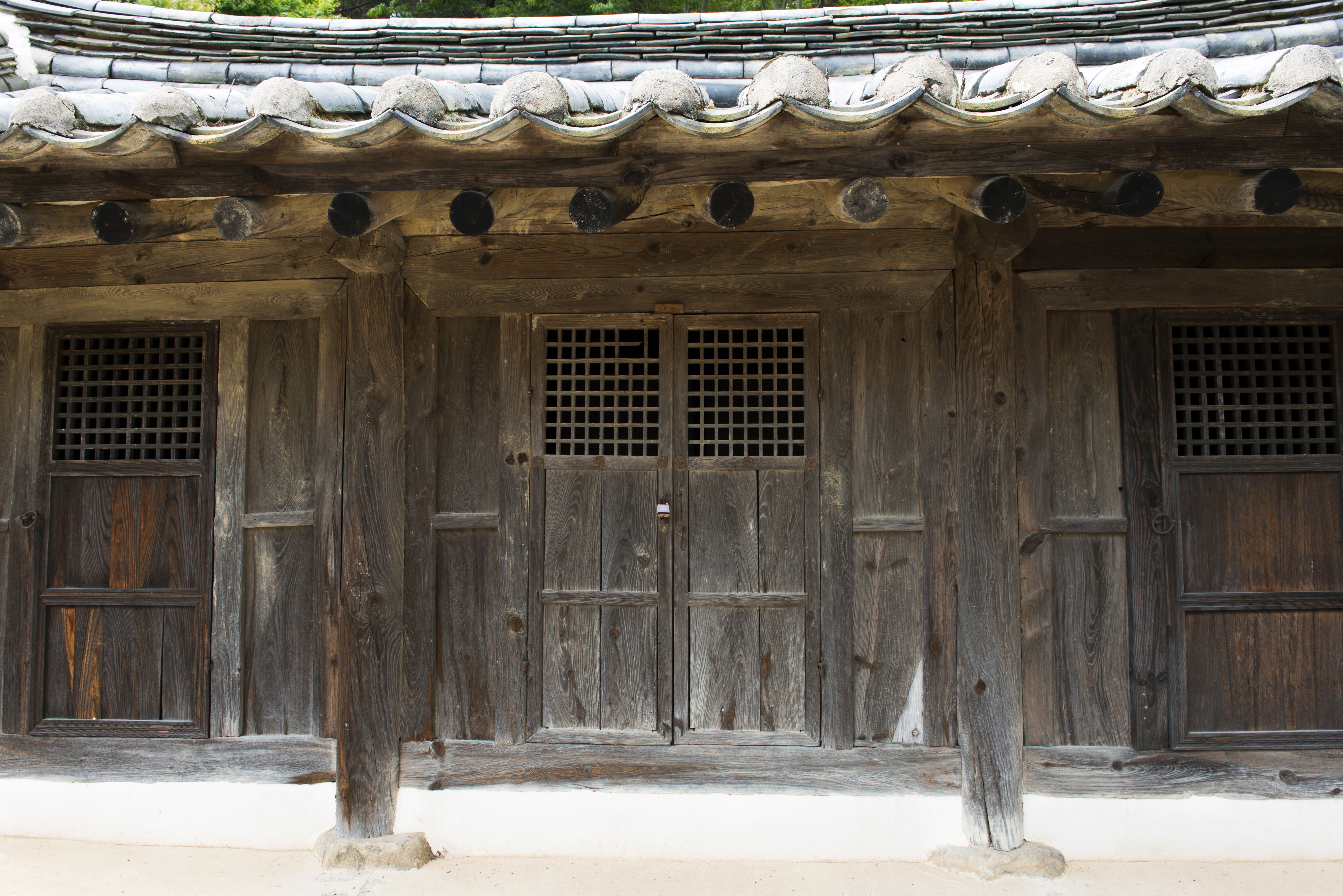 오회공종택_묘우 정면 (촬영년도 : 2015년)