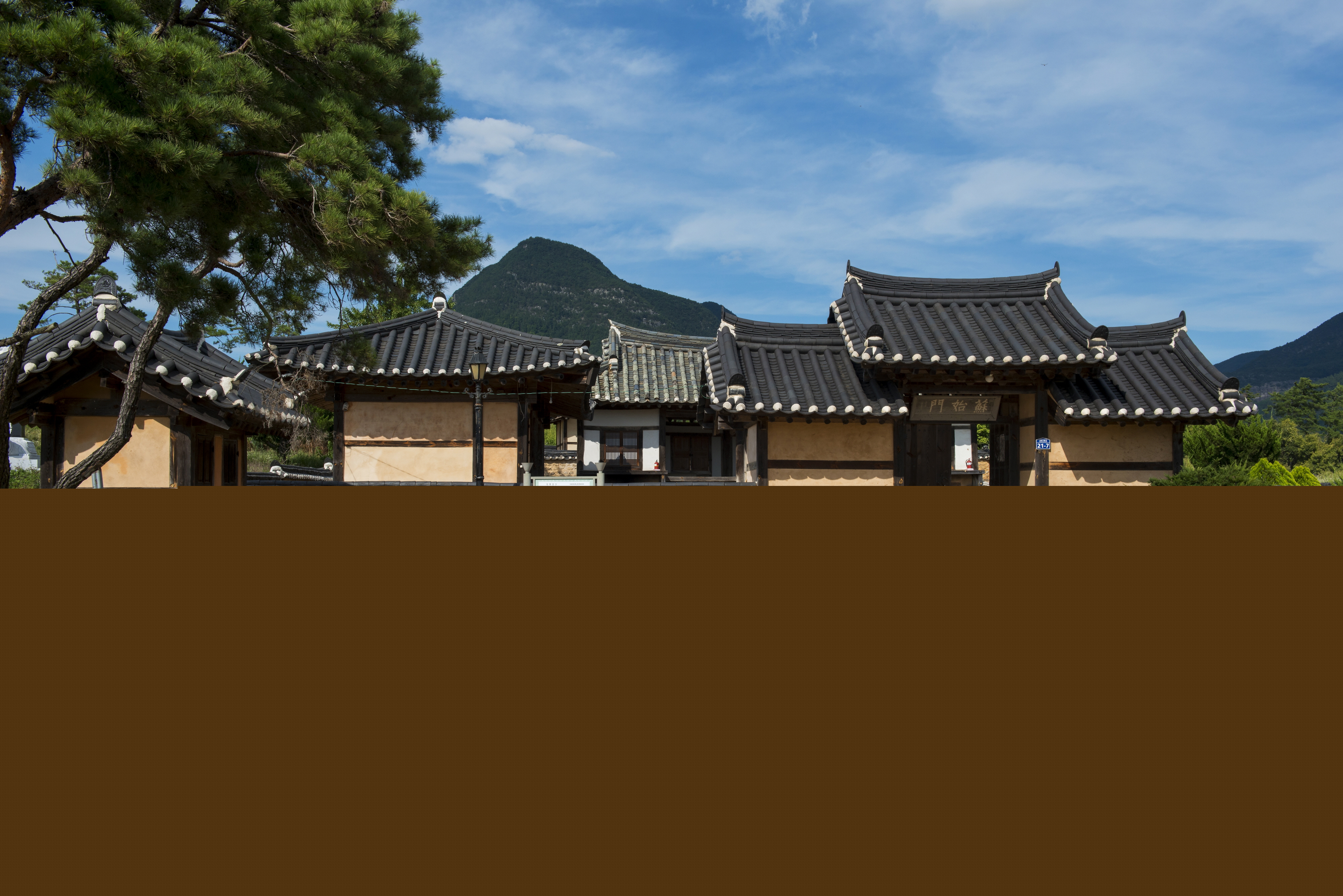 학록정사_전경 (촬영년도 : 2015년)