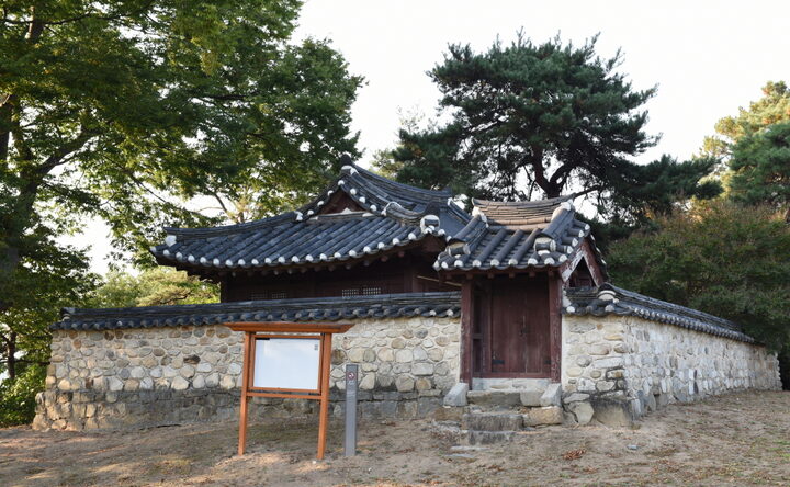 청주 지선정_전경 (촬영년도 : 2015년)
