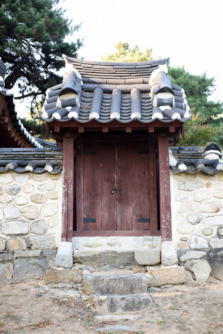 청주 지선정_출입문 (촬영년도 : 2015년)