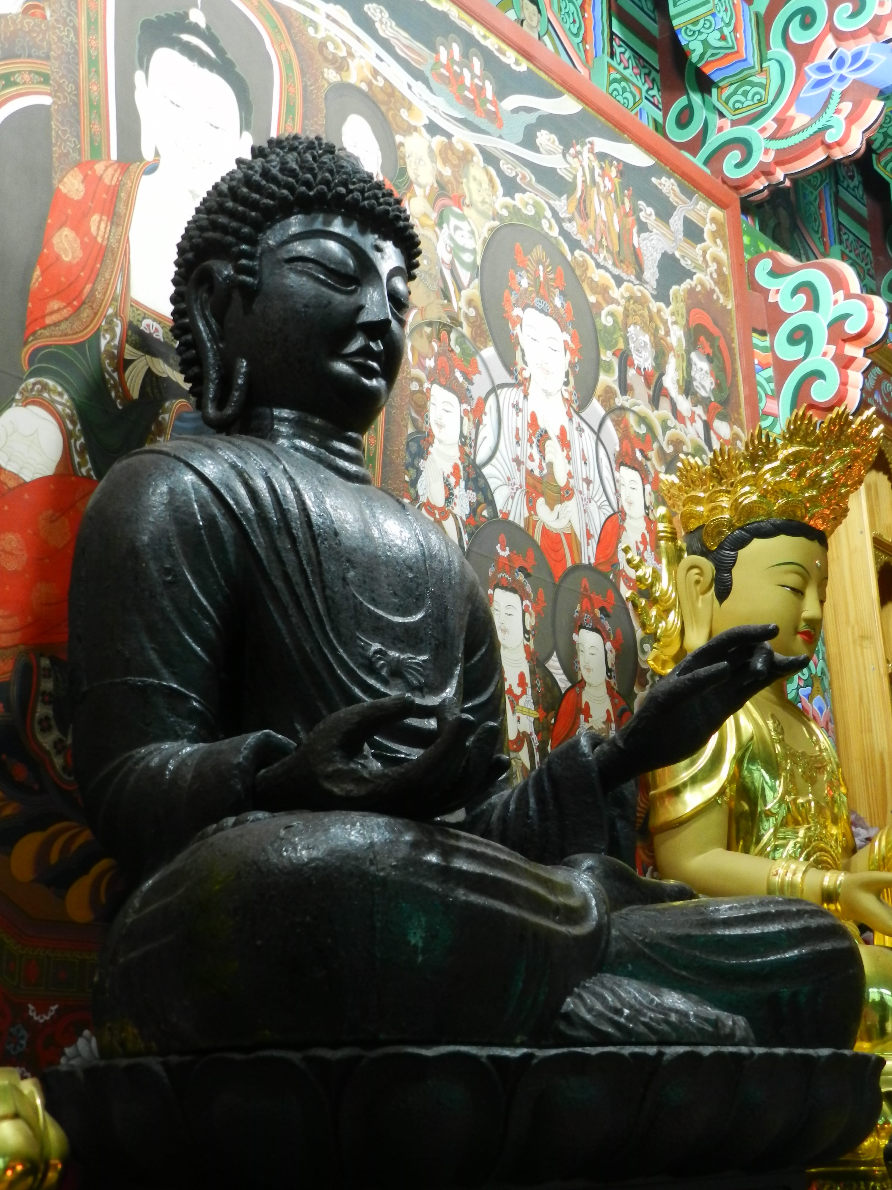 충주 단호사 철조여래좌상(忠州 丹湖寺 鐵造如來坐像)
