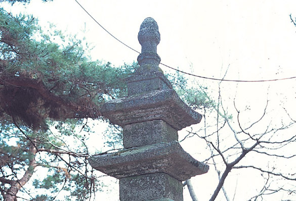 동탑 탑신 및 상륜부