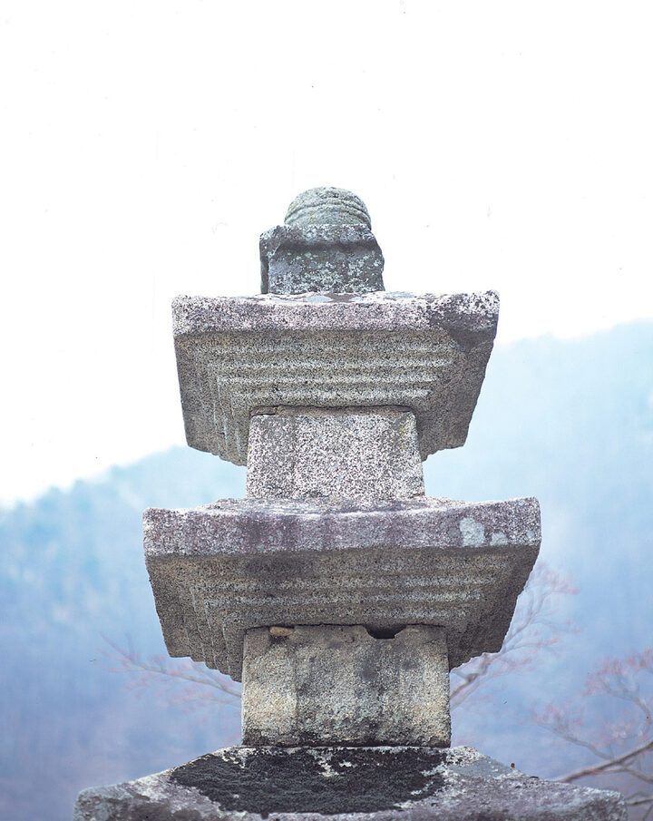 석탑삼층 탑신부와 상륜부