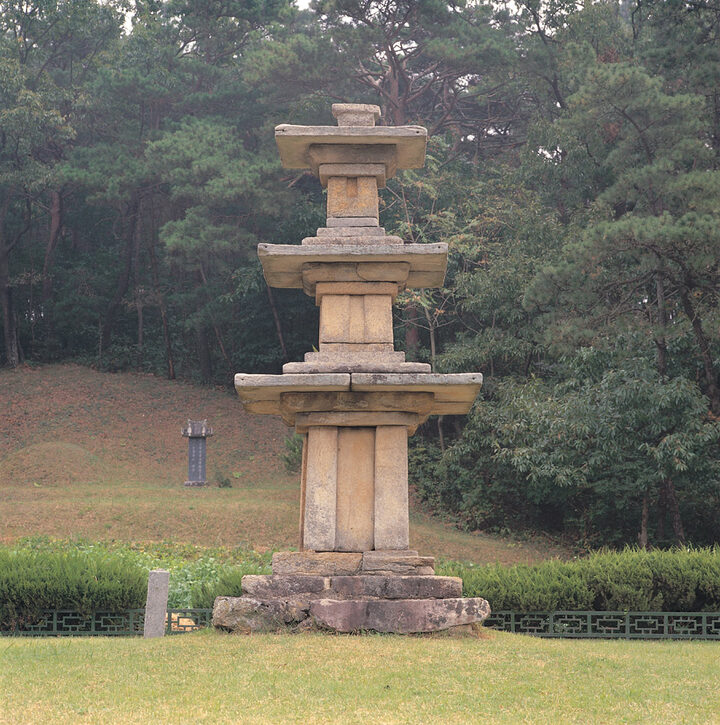 부여 장하리삼층석탑