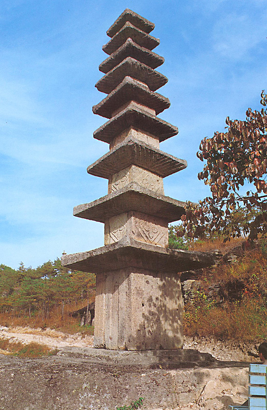 운주사구층석탑