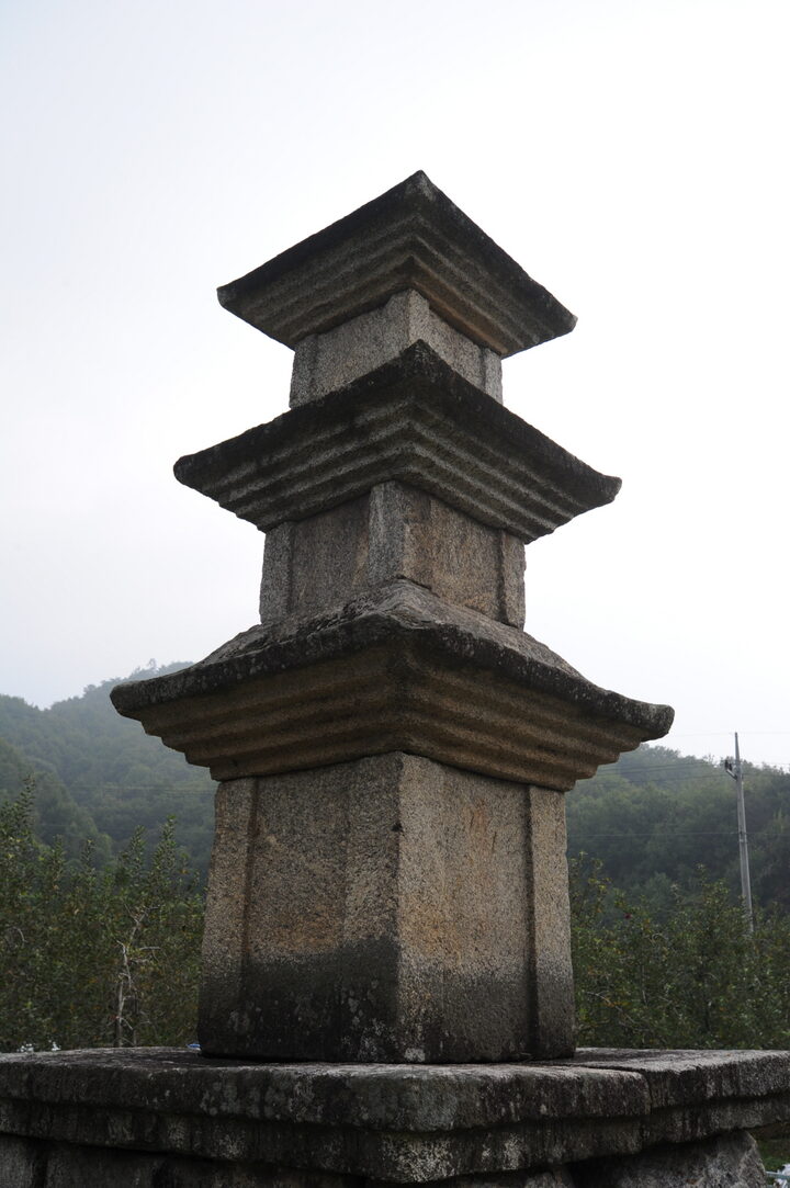 문경 내화리 삼층석탑