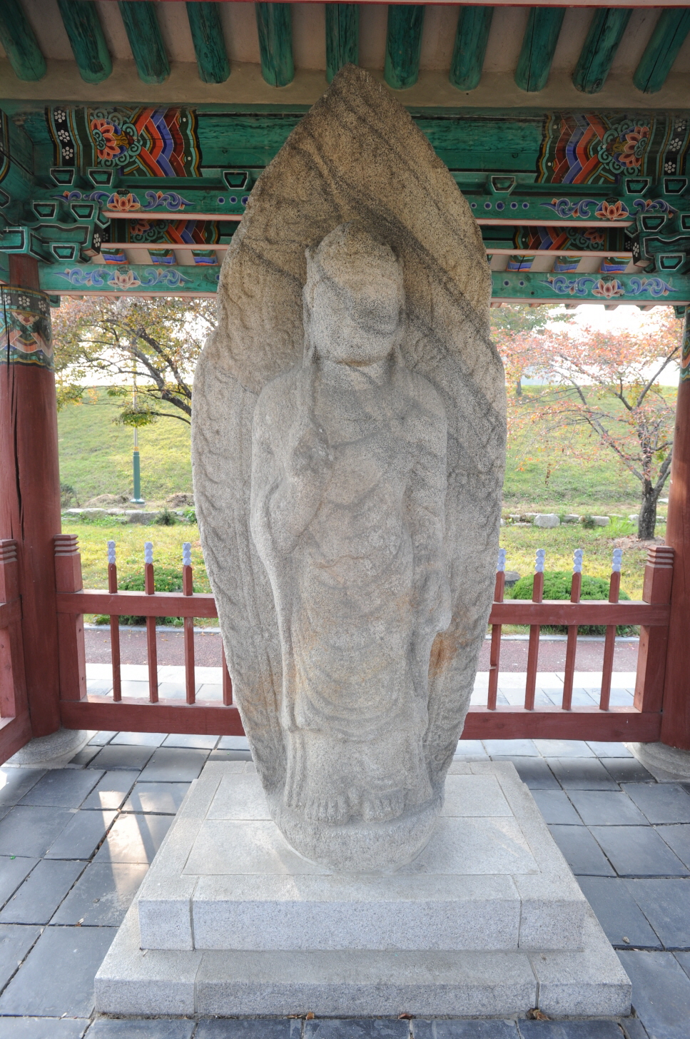 영주 영주동 석조여래입상