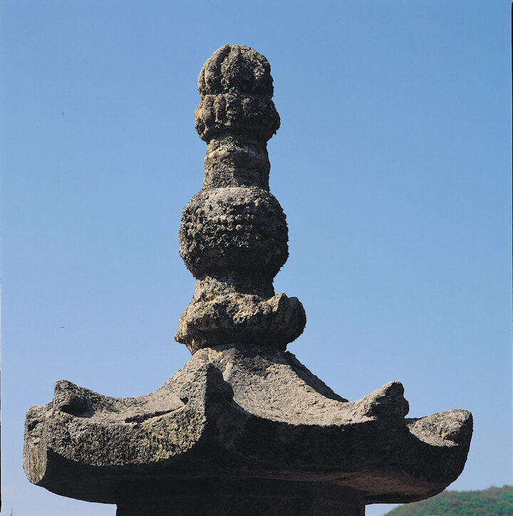 옥개석과 상륜부