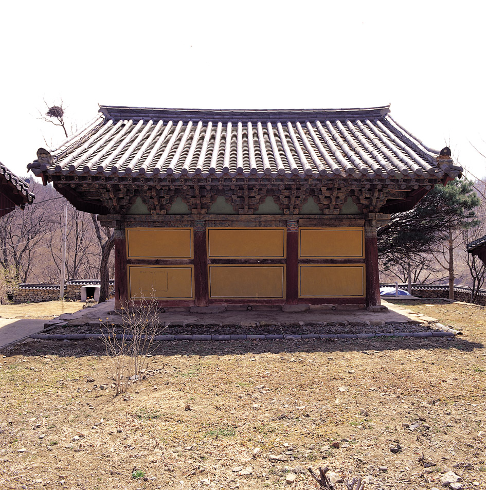 청도 대적사 극락전 배면