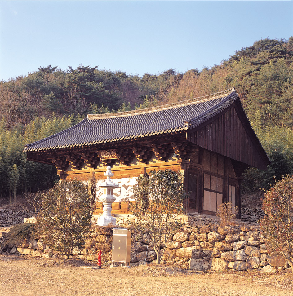 양산 신흥사 대광전