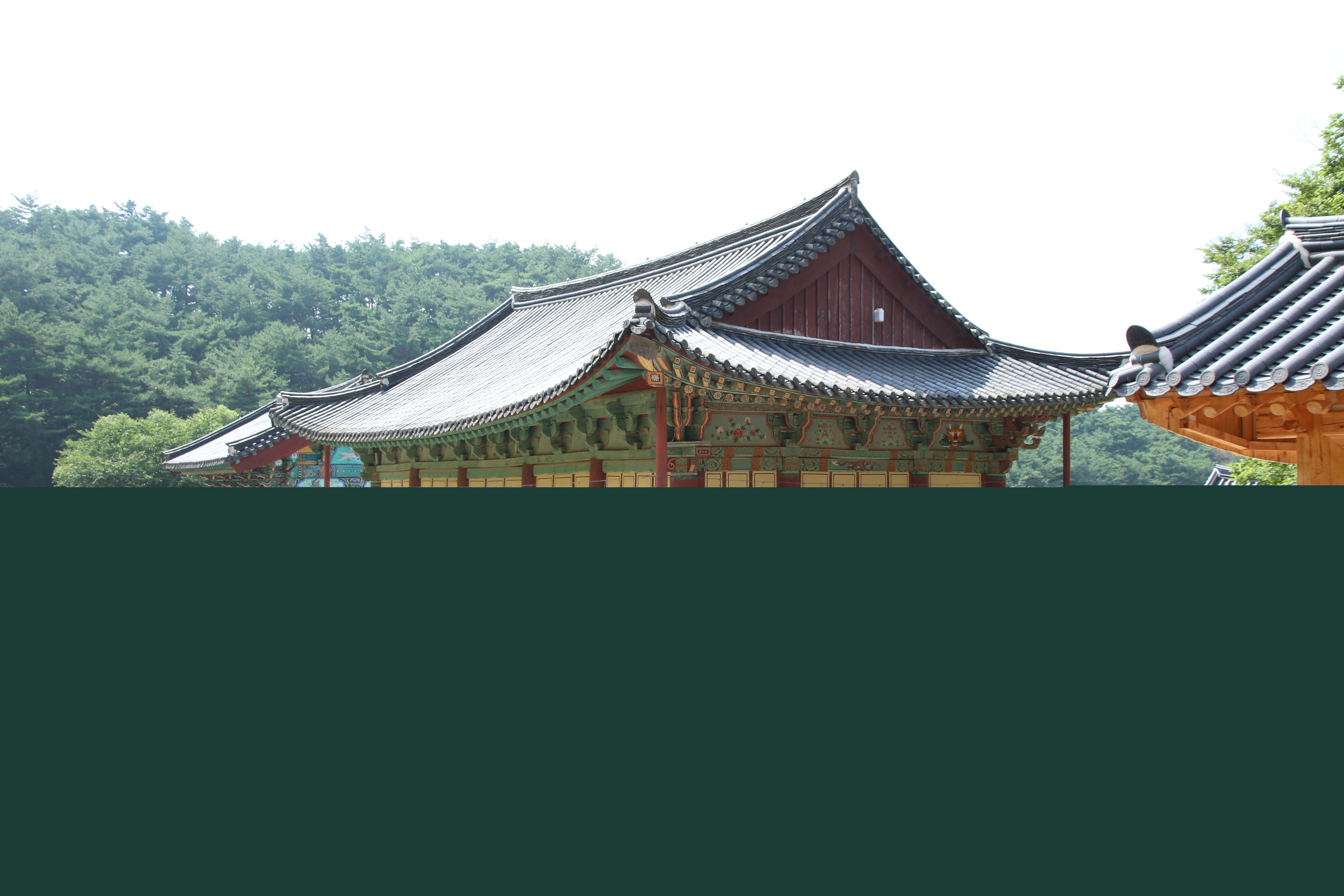안동 봉황사 대웅전 배면