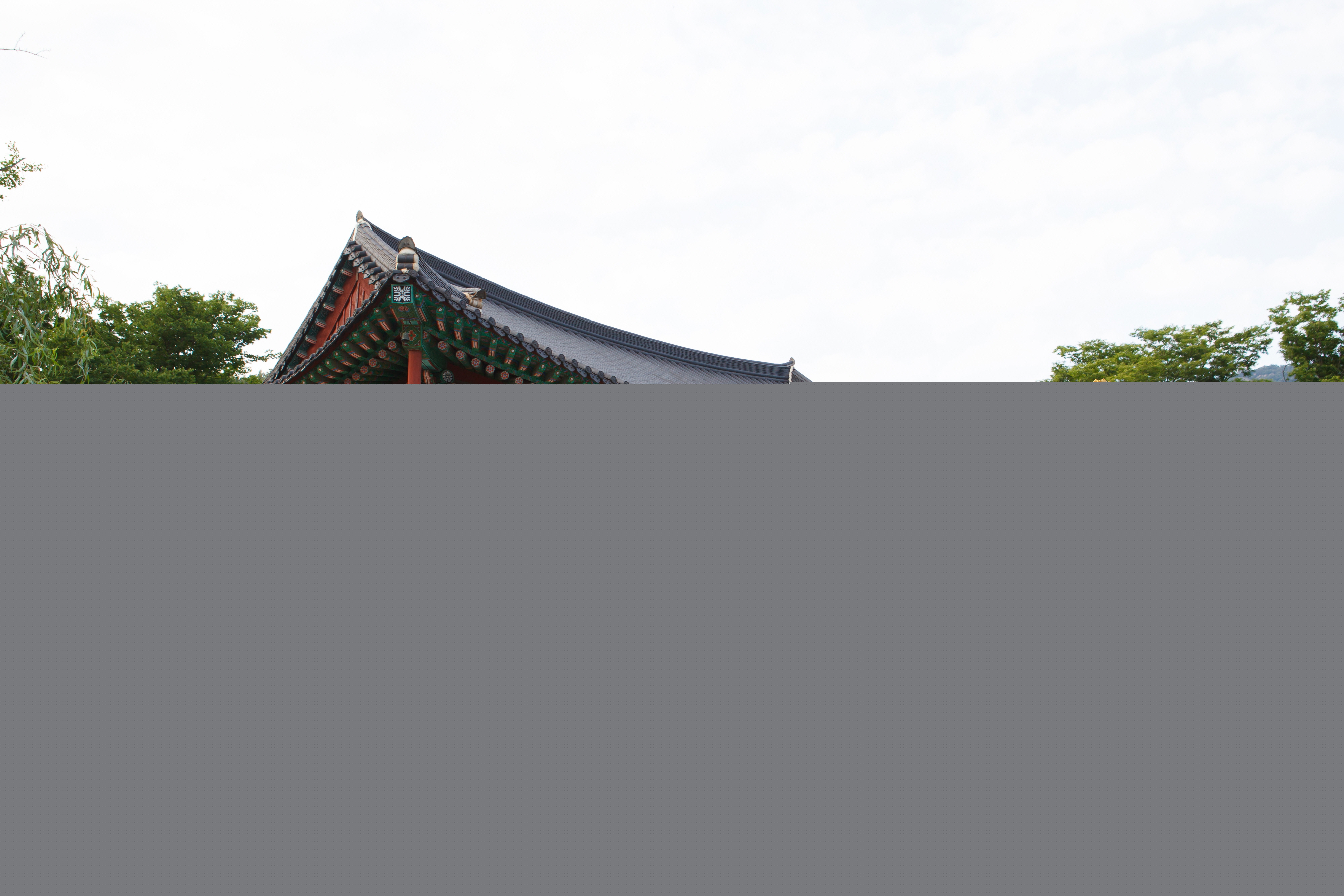 완주 송광사 대웅전_서측면 (촬영년도 : 2015년)