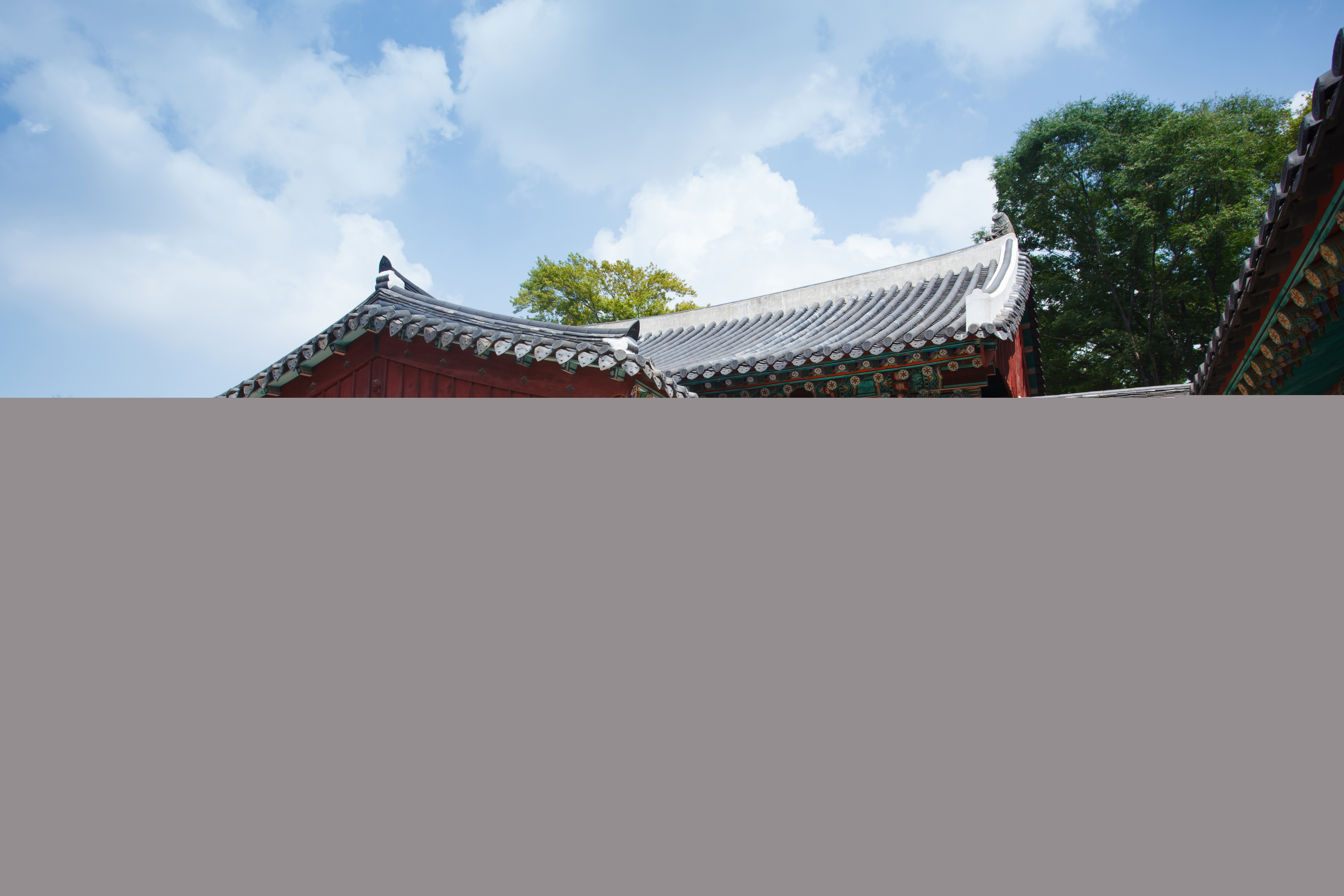 전주 경기전 정전_우측에서 바라 본 정전 (촬영년도 : 2015년)