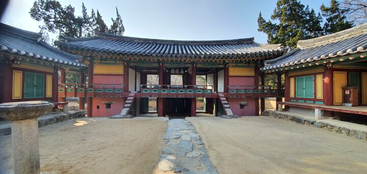 경주 옥산서원 무변루 배면