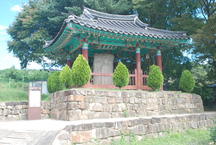 영동 신항리 석조여래삼존입상 정밀실측조사