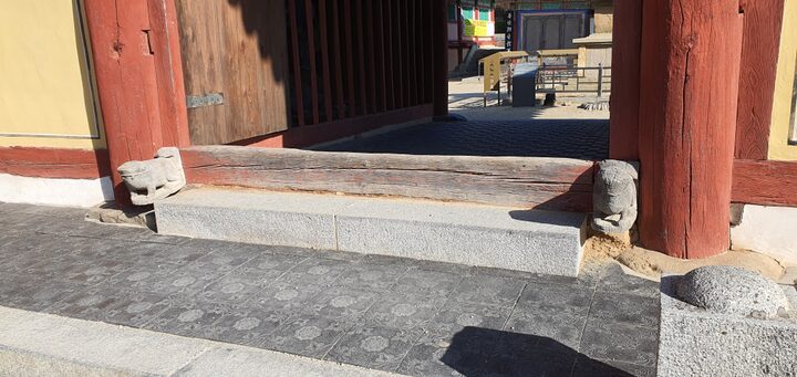 포항 보경사 천왕문